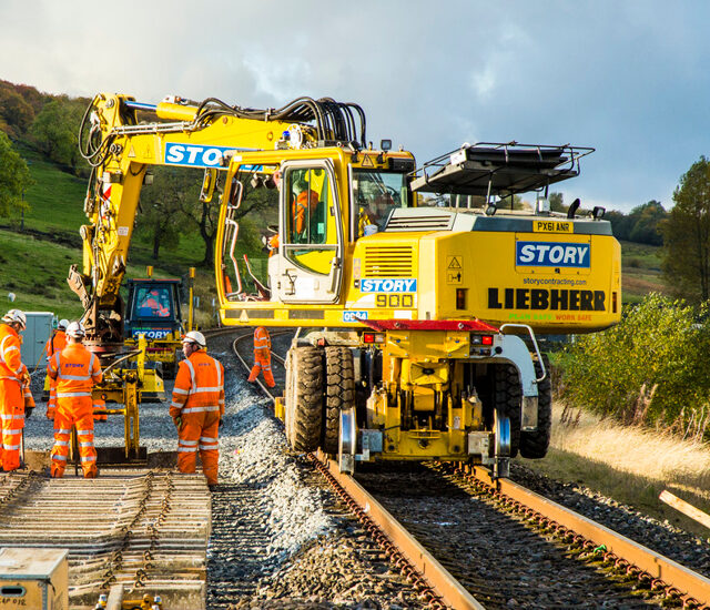 Liebherr A900C ZW/1384 Hire| Road Rail Plant Hire